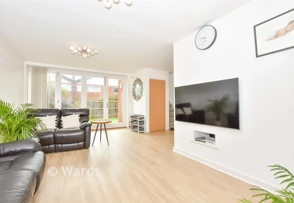 Lounge - Clock House Rise, Coxheath, Maidstone, Kent - Wards of Kent