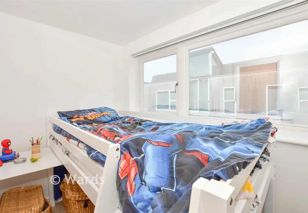 Bedroom 4 - Clock House Rise, Coxheath, Maidstone, Kent - Wards of Kent