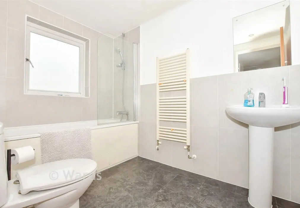 Bathroom - Clock House Rise, Coxheath, Maidstone, Kent - Wards of Kent
