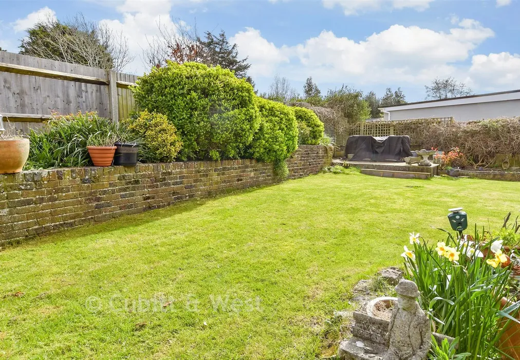 Rear Garden - Graham Avenue, Brighton, East Sussex - Wards of Kent