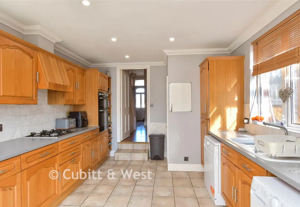 Kitchen/ Breakfast Room - East Ham Road, Littlehampton, West Sussex - Wards of Kent