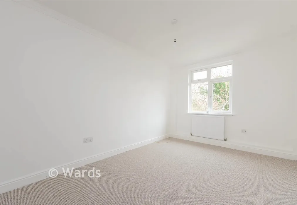 Bedroom 1 - Seven Acres, Swanley, Kent - Wards of Kent