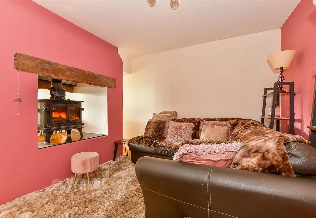 Snug - Lower Road, Sutton Valence, Maidstone, Kent - Wards of Kent