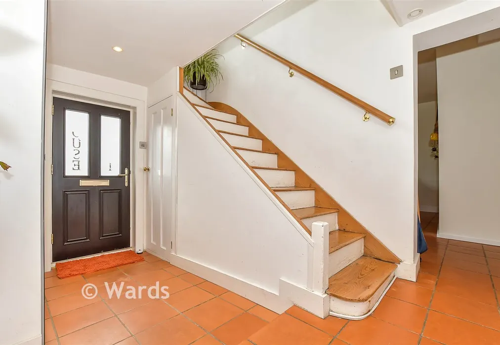 Hallway - Lower Road, Sutton Valence, Maidstone, Kent - Wards of Kent