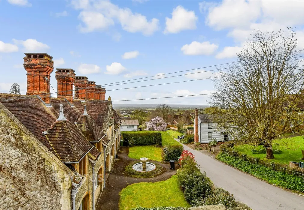 Views To Front - Lower Road, Sutton Valence, Maidstone, Kent - Wards of Kent