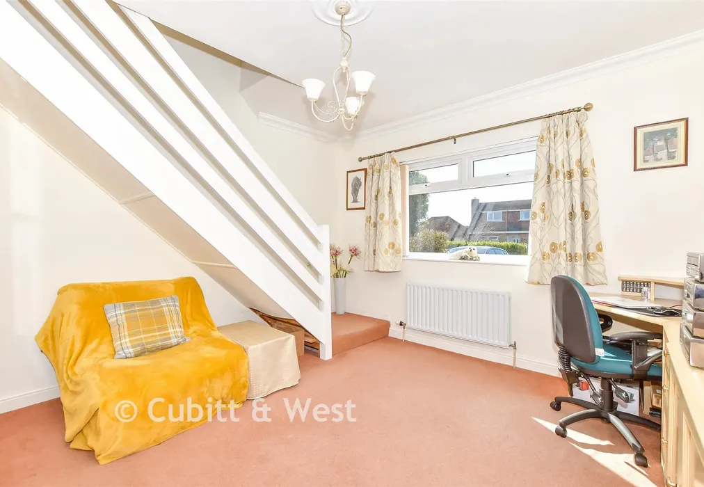 Bedroom 2 - West Lane, Hayling Island, Hampshire - Wards of Kent