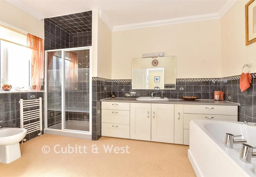 Bathroom - West Lane, Hayling Island, Hampshire - Wards of Kent
