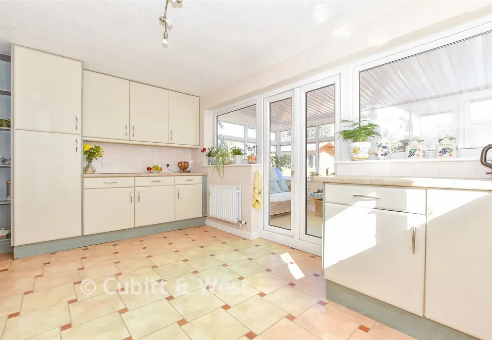Kitchen - West Lane, Hayling Island, Hampshire - Wards of Kent