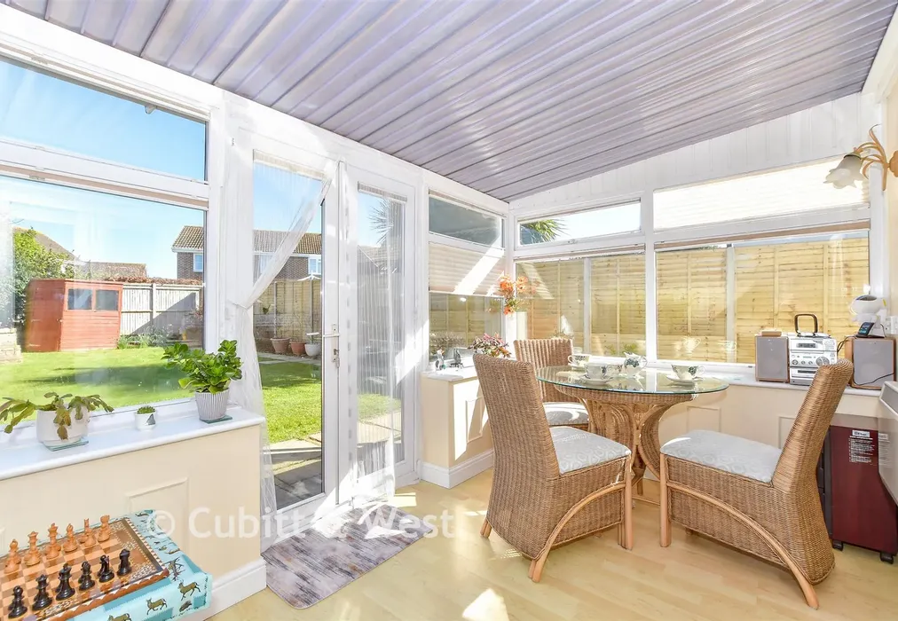 Conservatory - West Lane, Hayling Island, Hampshire - Wards of Kent