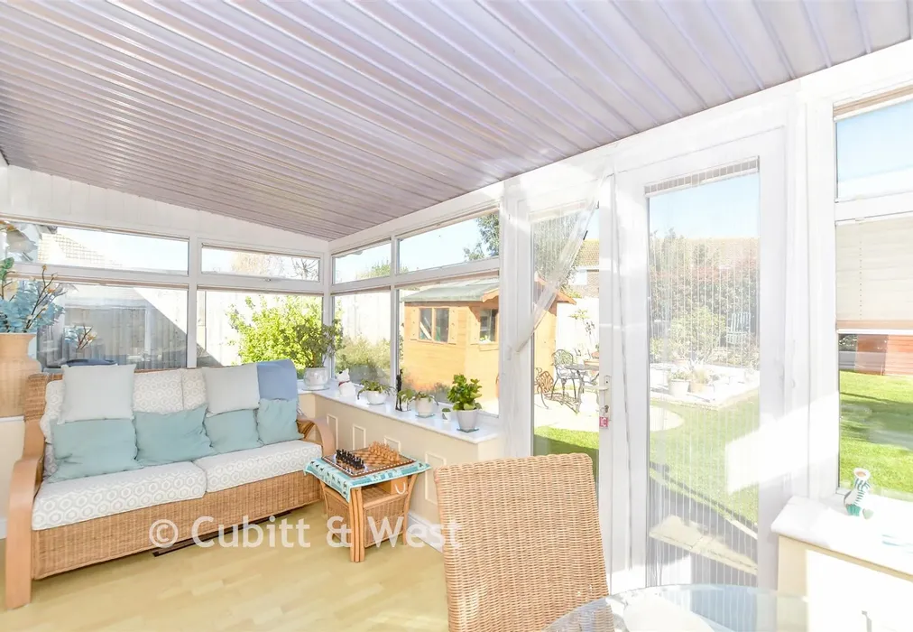 Conservatory - West Lane, Hayling Island, Hampshire - Wards of Kent