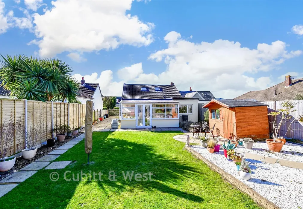 Rear Garden - West Lane, Hayling Island, Hampshire - Wards of Kent