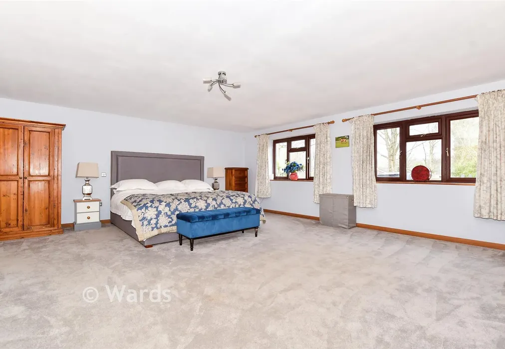 Bedroom 1 - Lenham Road, Kingswood, Maidstone, Kent - Wards of Kent