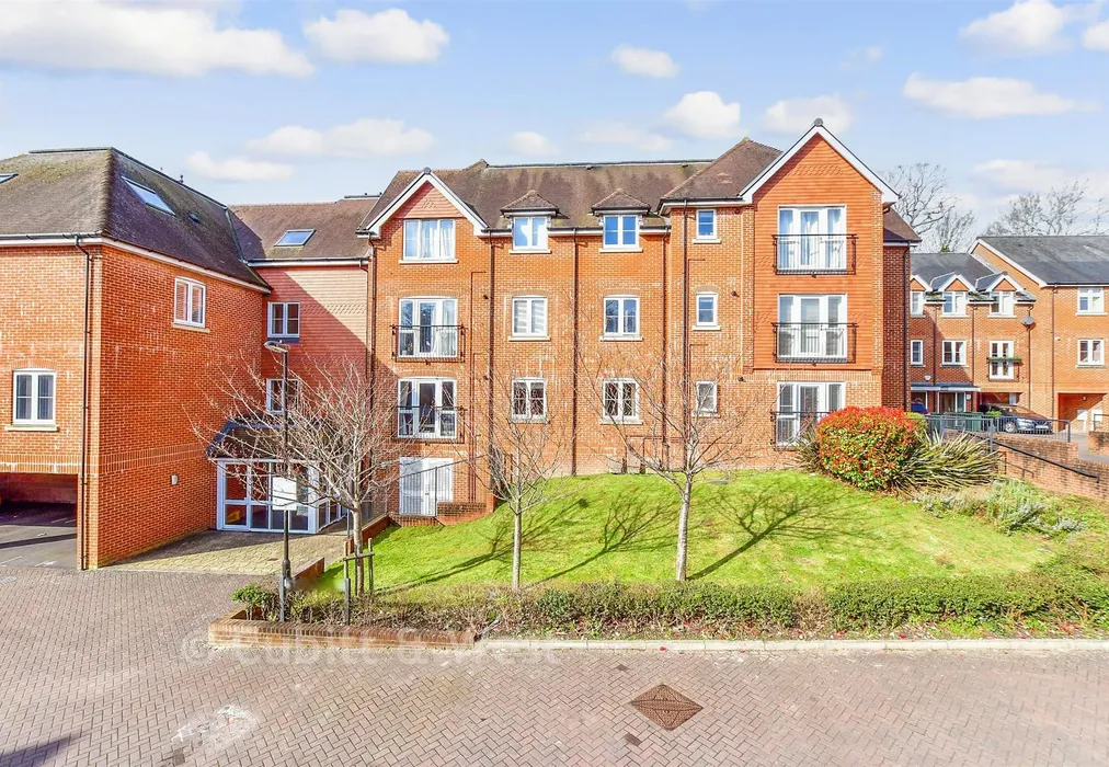 External (Web) 1 - Horndean, Waterlooville, Hampshire - Wards of Kent