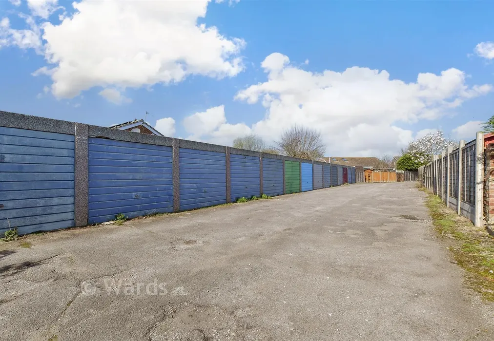 Garage - Elm Road, St Mary's Bay, Romney Marsh, Kent - Wards of Kent