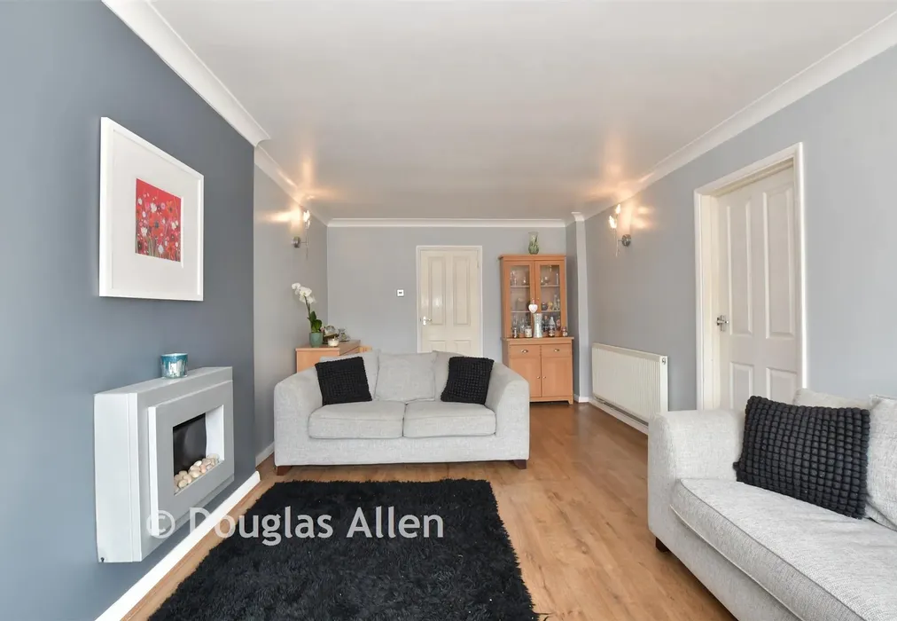 Lounge/Dining Room - Belmont Close, Wickford, Essex - Wards of Kent