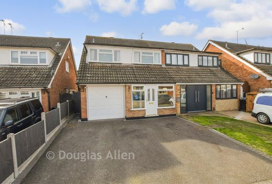 Belmont Close, Wickford, Essex - Wards of Kent