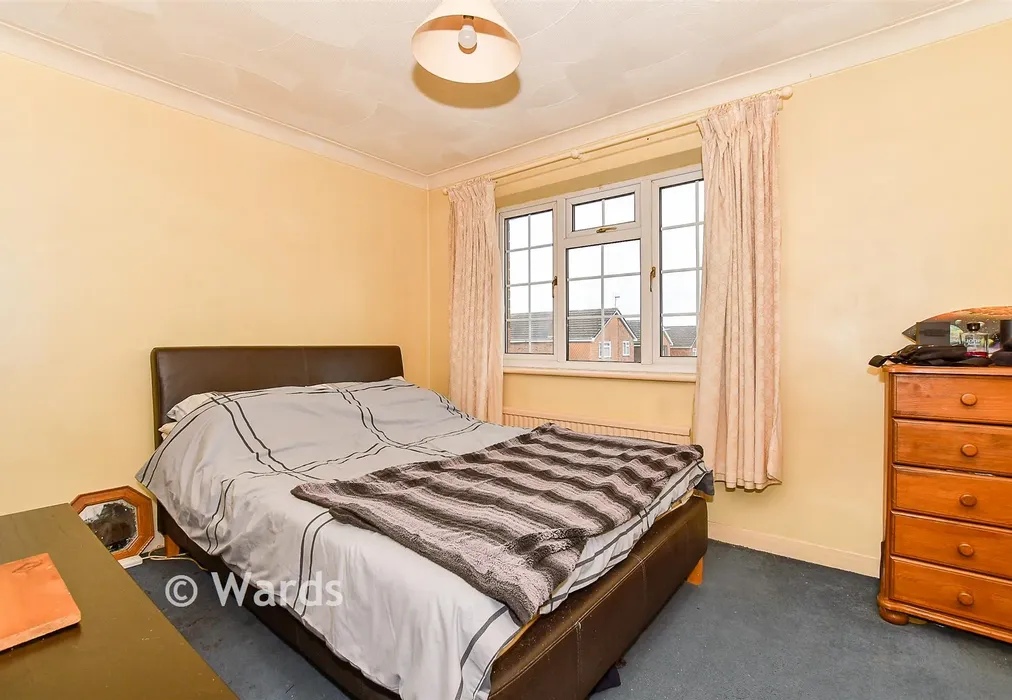 Bedroom 4 - Jeffery Close, Staplehurst, Kent - Wards of Kent