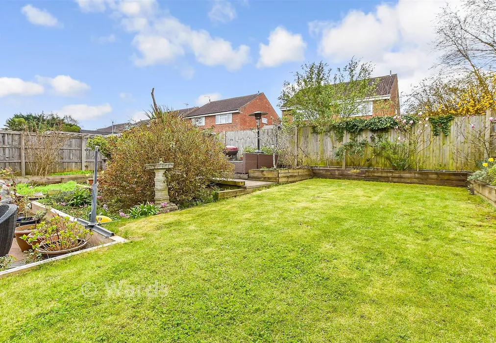 Rear Garden - Jeffery Close, Staplehurst, Kent - Wards of Kent