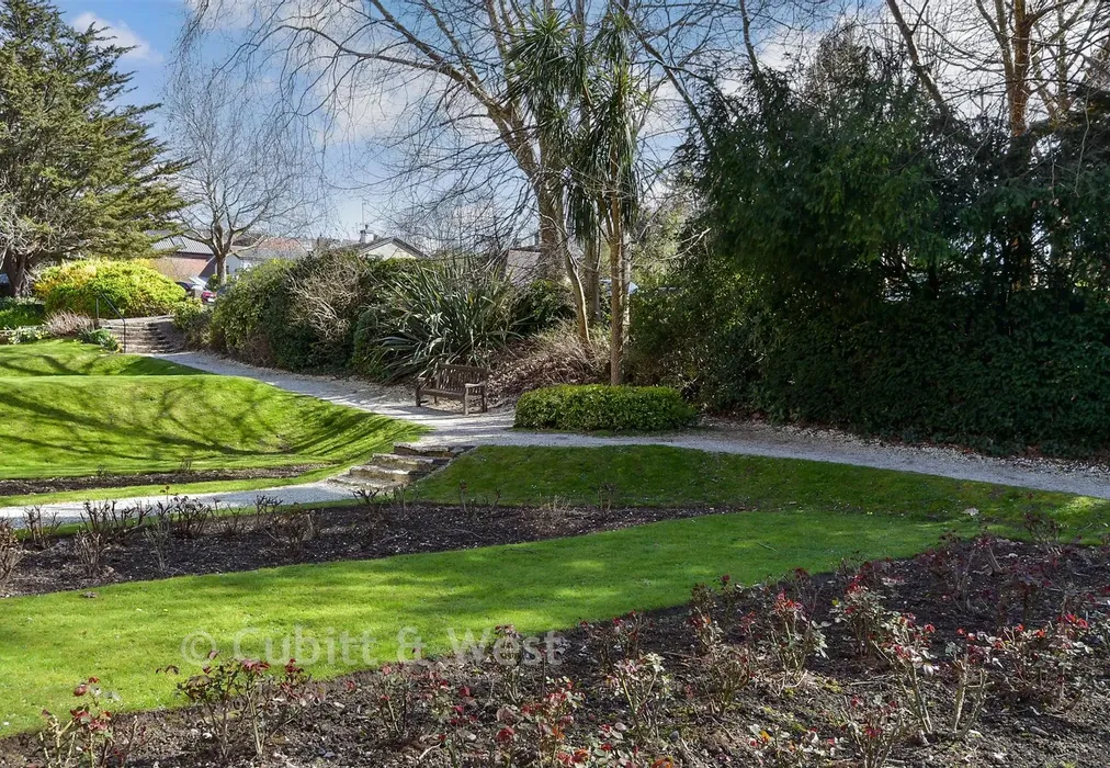 Communal Gardens - London Road, Brighton, East Sussex - Wards of Kent