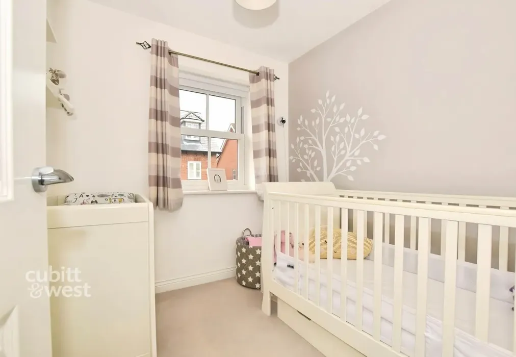 Bedroom - Woodman Way The Acres RH6 - Wards of Kent