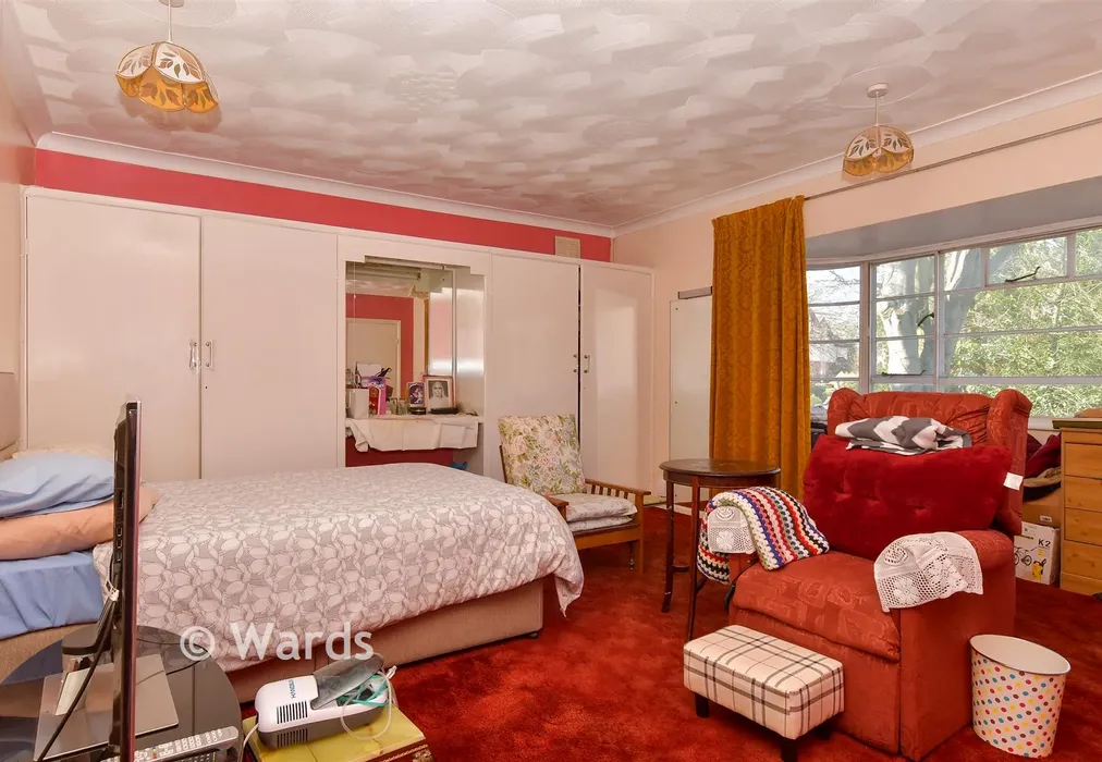 Bedroom 1 - Maidstone Road, Chatham, Kent - Wards of Kent