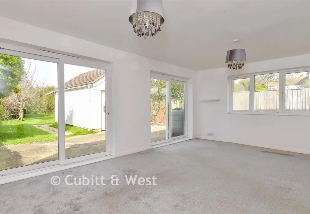 Family Room - Telscombe Cliffs Way, Telscombe Cliffs, Peacehaven, East Sussex - Wards of Kent