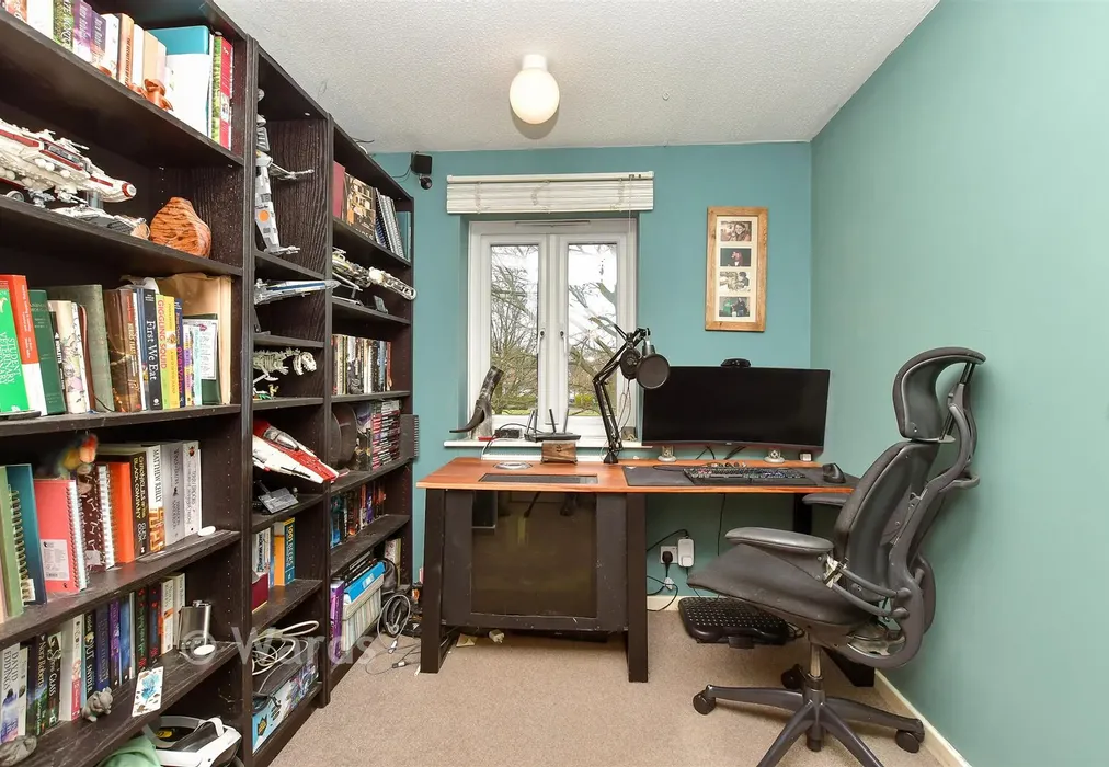 Bedroom 2 - Ten Acre Way, Rainham, Gillingham, Kent - Wards of Kent