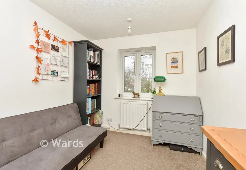Bedroom 3 - Ten Acre Way, Rainham, Gillingham, Kent - Wards of Kent
