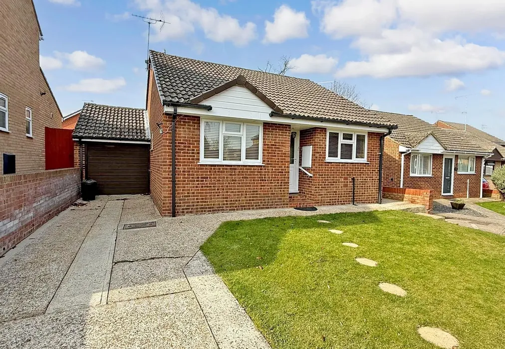 Front - Camellia Close, Rainham, Gillingham, Kent - Wards of Kent