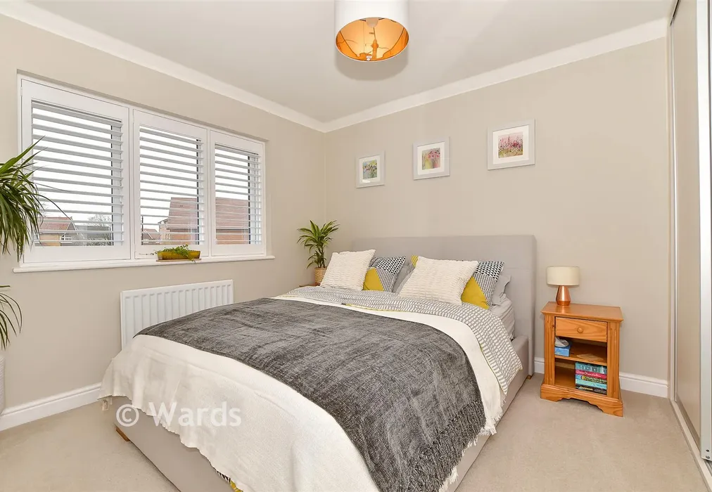 Bedroom 2 - Great Threads, Staplehurst, Kent - Wards of Kent