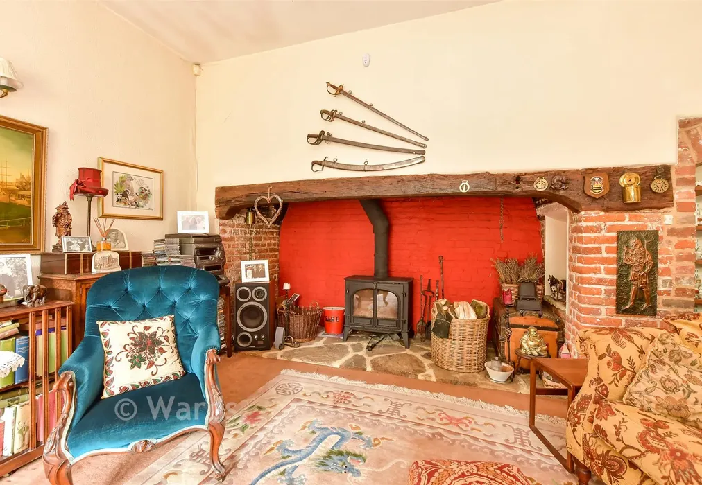 Internal Feature - Brogdale Road, Faversham, Kent - Wards of Kent