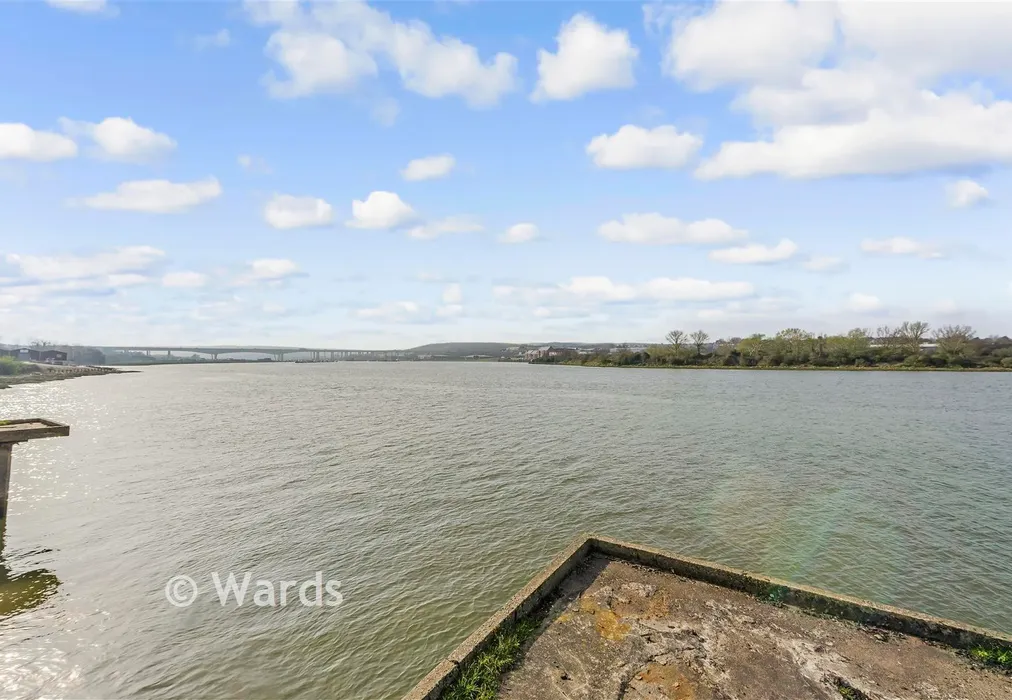 Surrounding Area - Applecross Close, Rochester, Kent - Wards of Kent