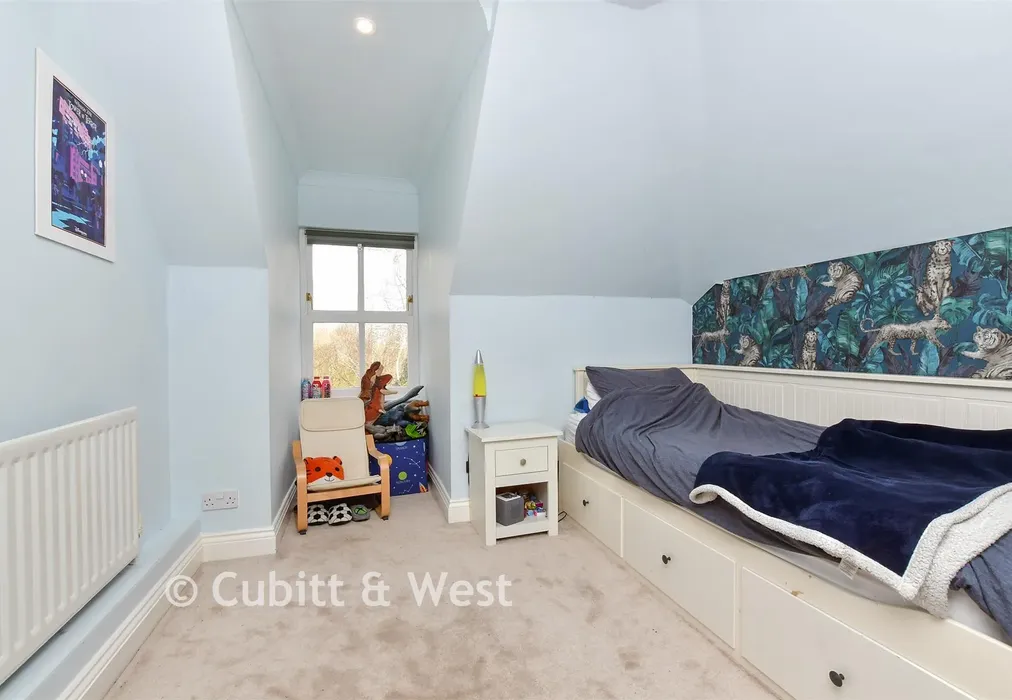 Bedroom 3 - Church Paddock Court, Wallington, Surrey - Wards of Kent