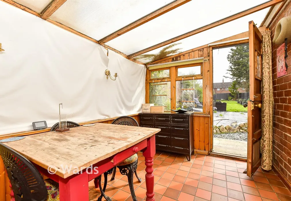 Lean-To - Goudhurst Road, Marden, Kent - Wards of Kent