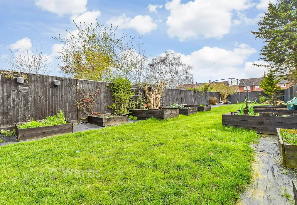 Rear Garden - Goudhurst Road, Marden, Kent - Wards of Kent