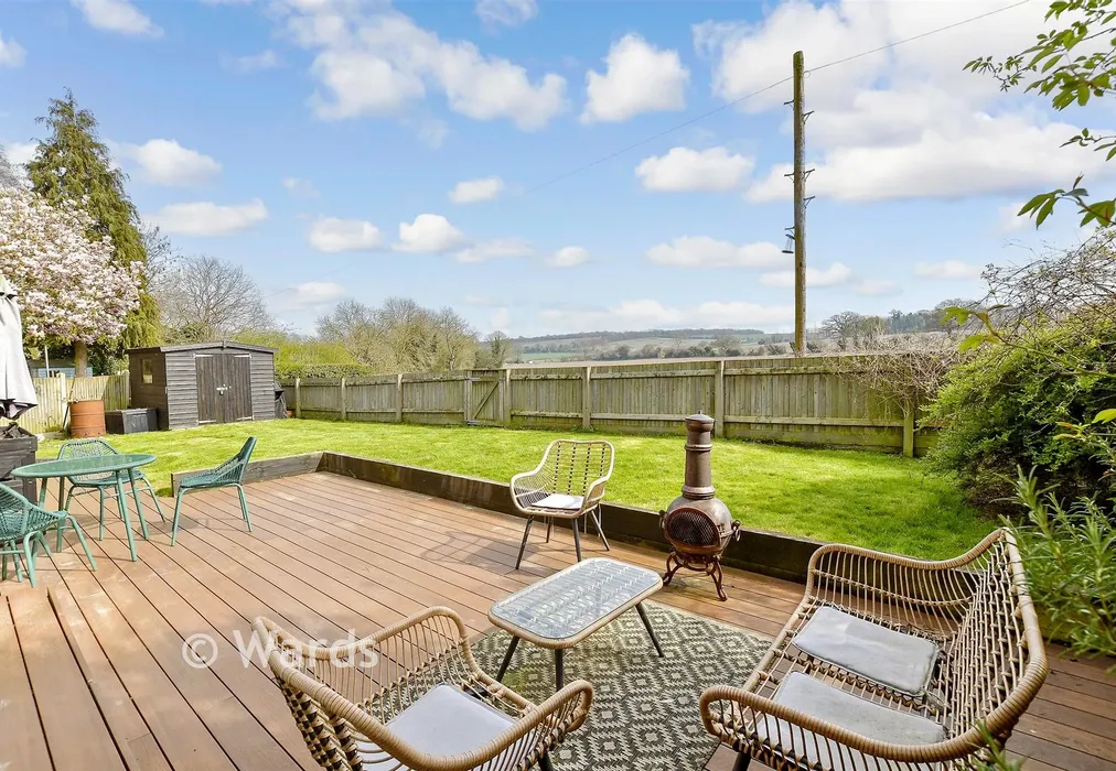 Rear Garden - Stour Road, Chartham, Canterbury, Kent - Wards of Kent