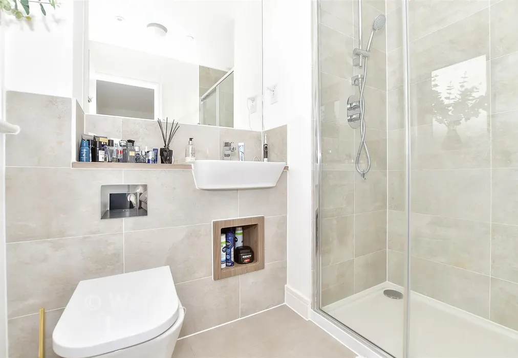 En-Suite Shower Room - Seymour Drive, Marden, Marden, Kent - Wards of Kent