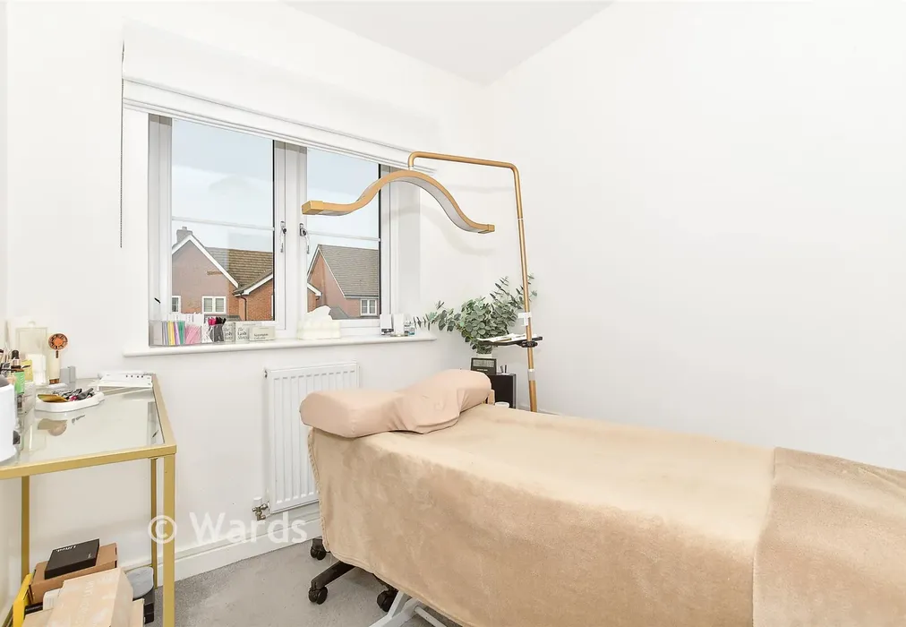 Bedroom 3 - Seymour Drive, Marden, Marden, Kent - Wards of Kent