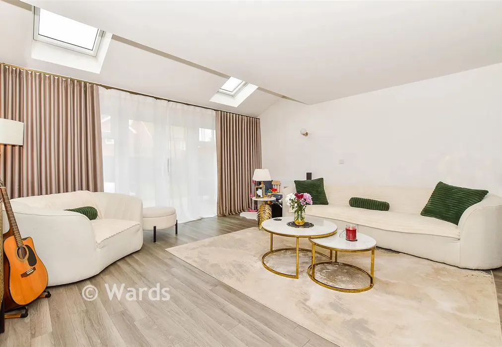 Lounge - Seymour Drive, Marden, Marden, Kent - Wards of Kent