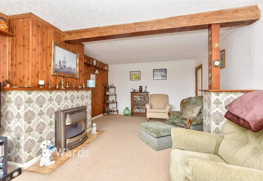 Lounge - Wing Road, Leysdown-On-Sea, Sheerness, Kent - Wards of Kent