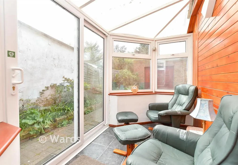 Conservatory - Wing Road, Leysdown-On-Sea, Sheerness, Kent - Wards of Kent