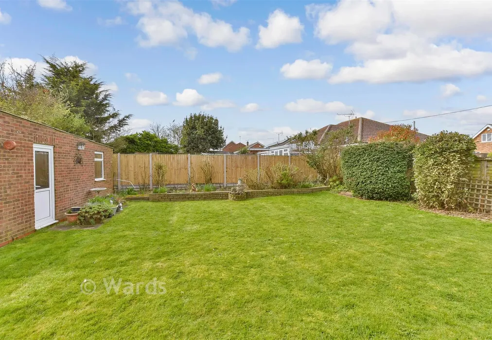 Rear Garden - Wing Road, Leysdown-On-Sea, Sheerness, Kent - Wards of Kent