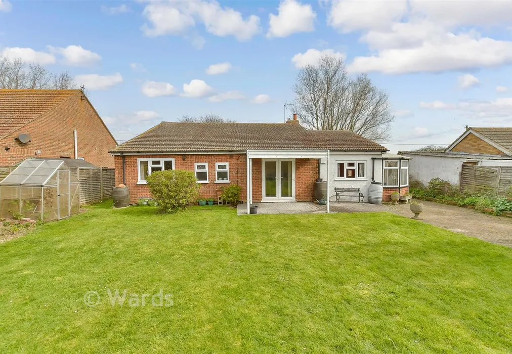 Rear Garden - Wing Road, Leysdown-On-Sea, Sheerness, Kent - Wards of Kent