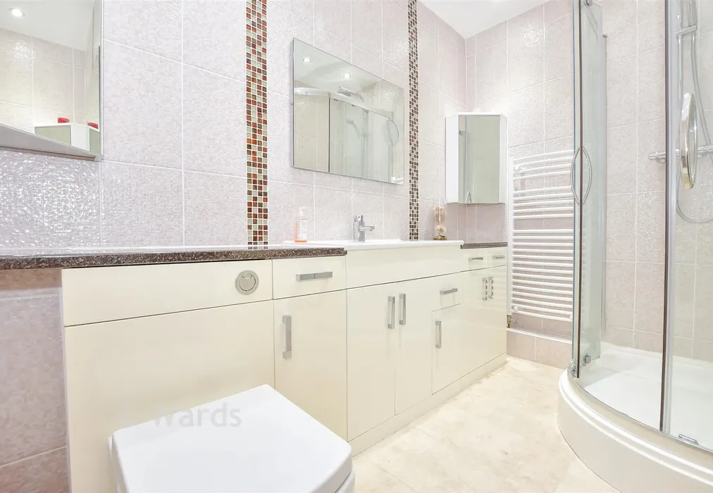 En-Suite Shower Room - Esplanade, Rochester, Kent - Wards of Kent