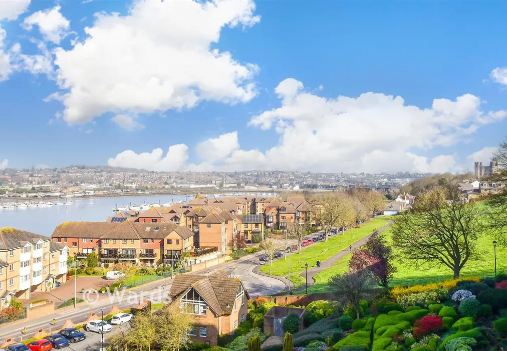 Views To Front - Esplanade, Rochester, Kent - Wards of Kent