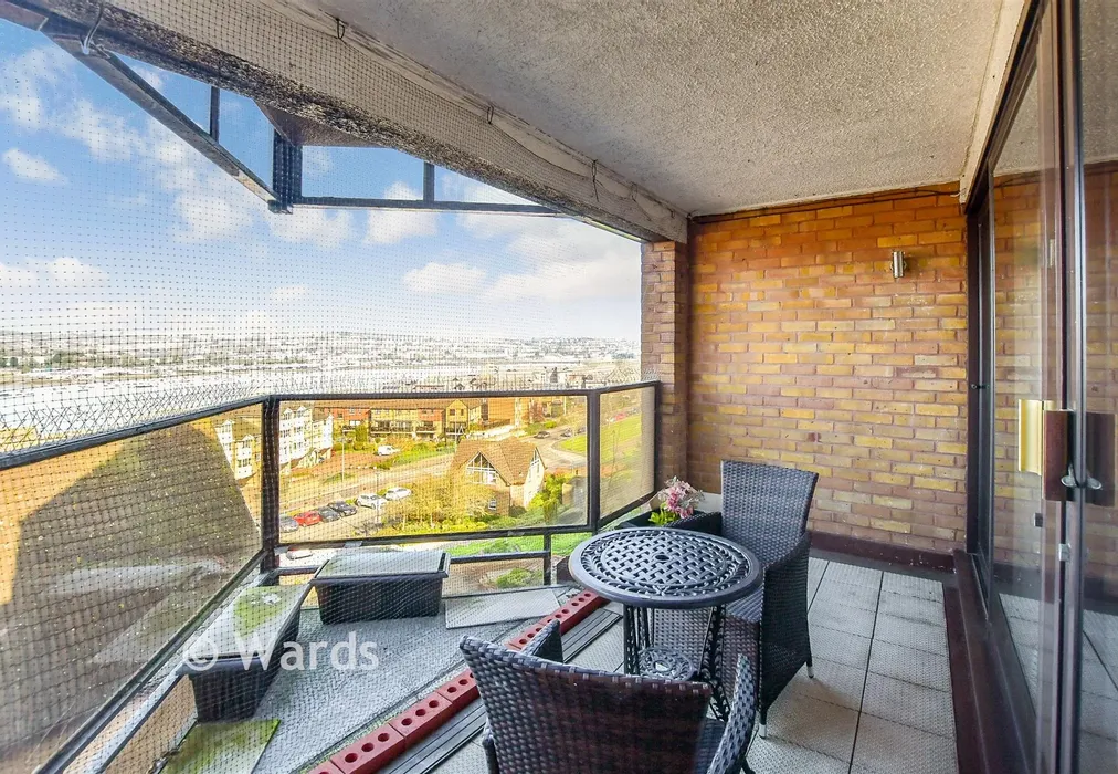 Balcony / Terrace - Esplanade, Rochester, Kent - Wards of Kent