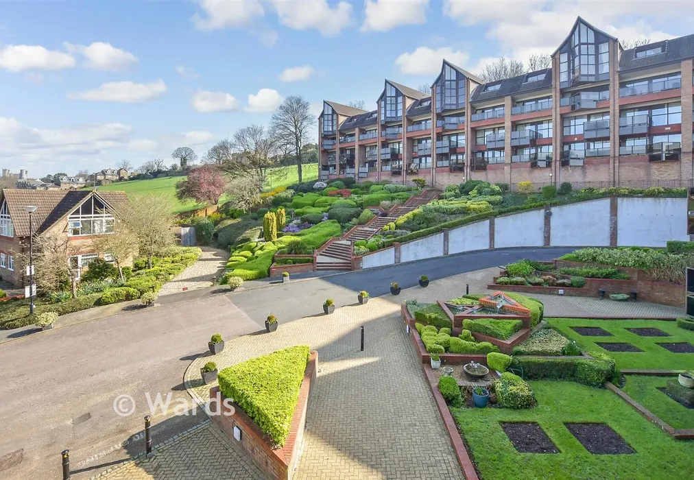 External (Web) - Esplanade, Rochester, Kent - Wards of Kent