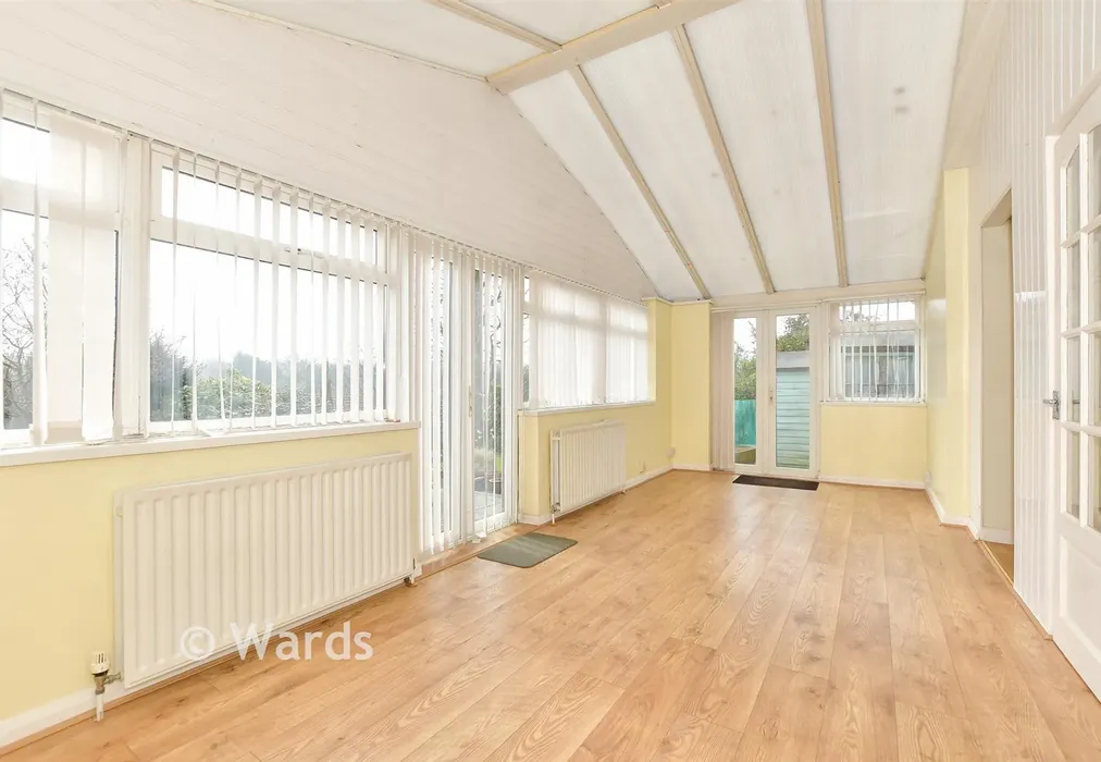 Sun Room - Shorncliffe Road, Folkestone, Kent - Wards of Kent