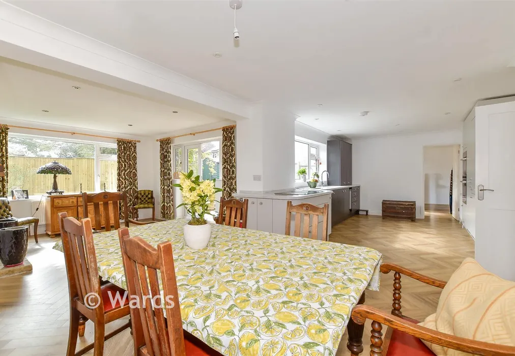 Kitchen/Breakfast Area - The Foreland, Canterbury, Kent - Wards of Kent