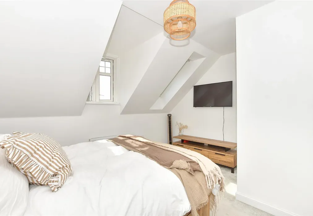 Bedroom 2 - Virginia Drive, Haywards Heath, West Sussex - Wards of Kent